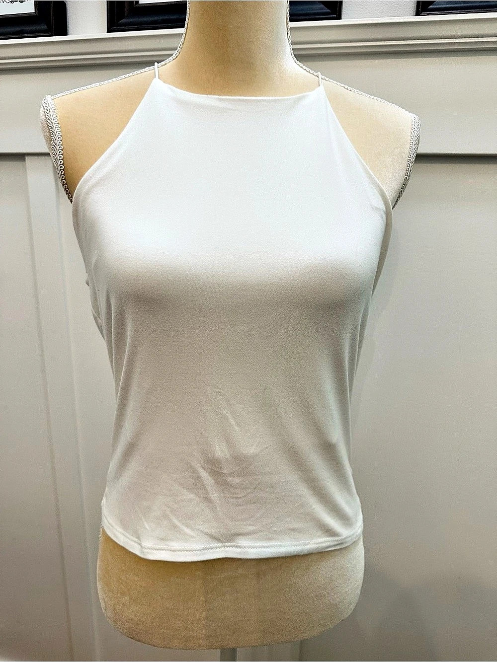 Camisole Summer Tank Top White Size Medium Like New High Neck Sleeveless Halter